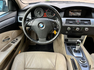 BMW 5 Series foto 8