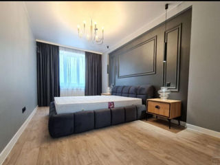 Apartament cu 2 camere, 78 m², Buiucani, Chișinău foto 3