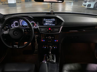 Mercedes E-Class foto 9