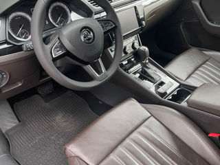 Skoda Superb foto 4