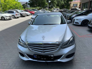 Mercedes E-Class foto 4