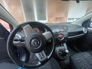 Mazda 2 foto 5