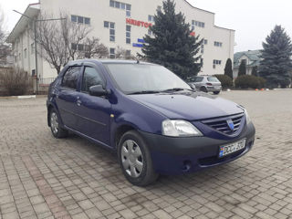 Dacia Logan foto 8