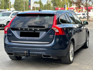 Volvo V60 foto 3