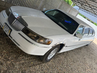 Lincoln Town Car