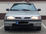 Nissan Sunny foto 2