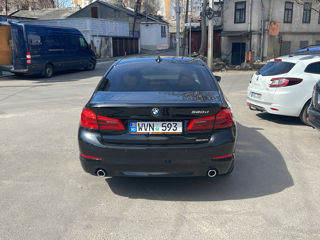 BMW 5 Series foto 3