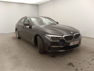 BMW 5 Series foto 3