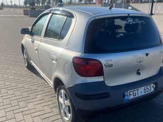 Toyota Yaris foto 5