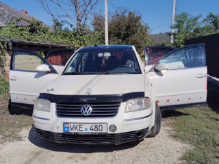 Volkswagen Passat foto 4