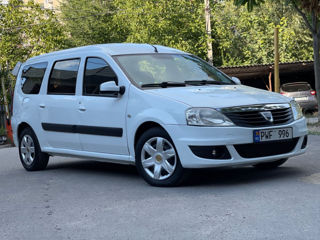 Dacia Logan foto 4