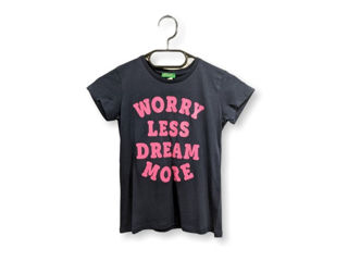 Tricou "Worry less dream more" pentru fete