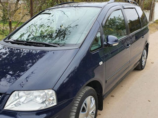 Volkswagen Sharan foto 5