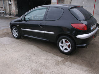 Peugeot 206 foto 2