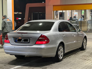 Mercedes E-Class foto 5