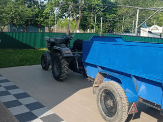 Vand tractor practic nou!