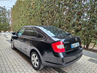 Skoda Rapid foto 2