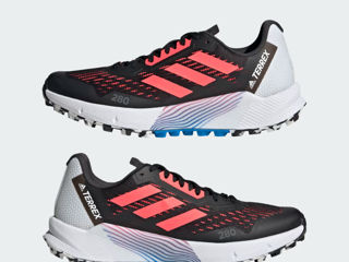 Adidas Terrex. EU42. 27см foto 3