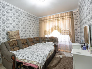 Apartament cu 3 camere, 72 m², Botanica, Chișinău foto 6