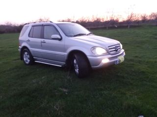 Mercedes ML Class foto 1