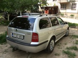 Skoda Octavia foto 2