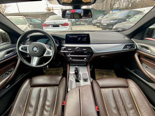 BMW 5 Series foto 5