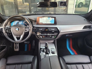 BMW 5 Series foto 11