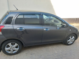 Toyota Yaris foto 5