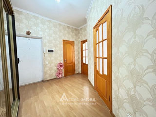 Apartament cu 2 camere, 55 m², Botanica, Chișinău foto 12