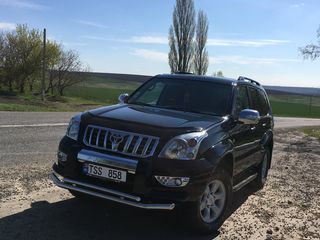 Toyota Land Cruiser Prado foto 4