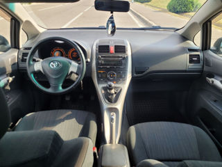 Toyota Auris foto 5