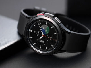 Samsung SM-R880 Galaxy Watch4 Classic black   - 170 euro