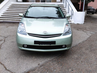 Toyota Prius foto 2