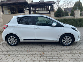 Toyota Yaris foto 6