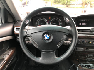 BMW 7 Series foto 9