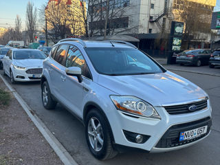 Ford Kuga foto 3