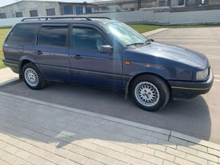 Volkswagen Passat foto 2