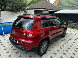 Volkswagen Tiguan foto 7