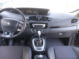 Renault Scenic foto 9