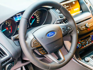 Ford Focus foto 7