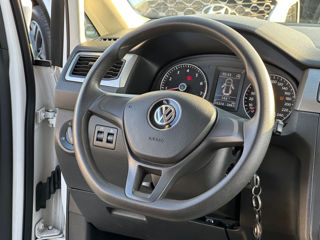 Volkswagen Touran foto 9