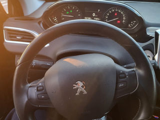 Peugeot 2008 foto 5