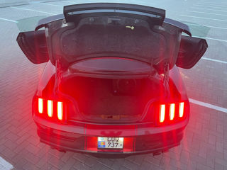 Ford Mustang foto 10