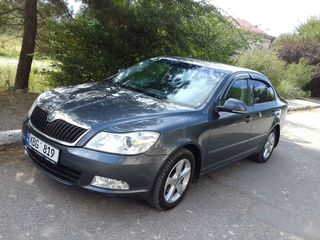 Skoda Octavia foto 1