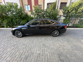 Skoda Superb foto 9