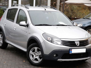 Dacia Sandero foto 3