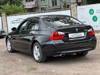 BMW 3 Series foto 7