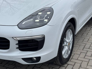 Porsche Cayenne foto 8