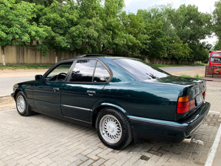 BMW 5 Series foto 5