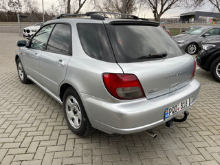 Subaru Impreza foto 6